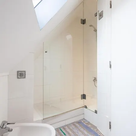 Appartamento Santa Catarina Charming Duplex Lisbona