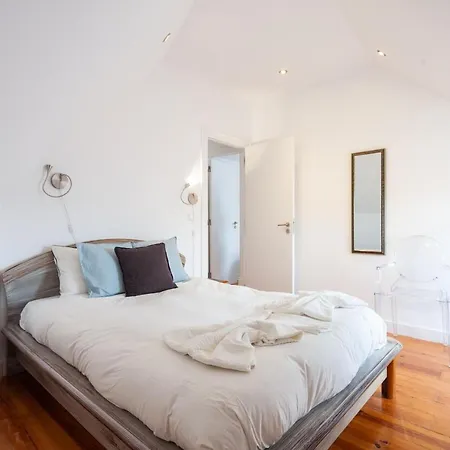 Апартаменти Santa Catarina Charming Duplex