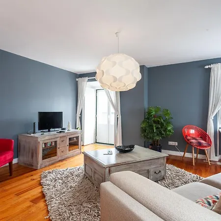 Апартаменти Santa Catarina Charming Duplex